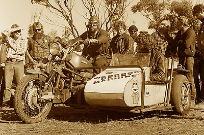 Tom Toad's mighty V8 chair at the Black Duck Rally 1985