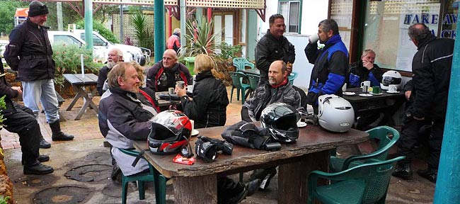 Bow Bridge servo topup for riders