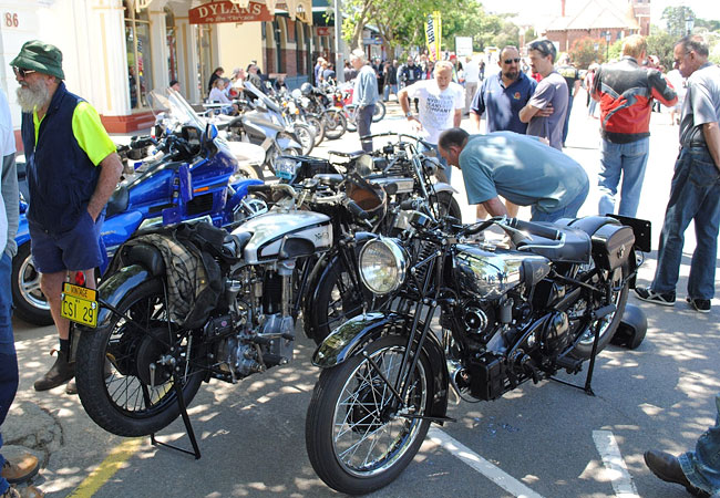 Crowds admiring
          bikes on Stirling Terrace.