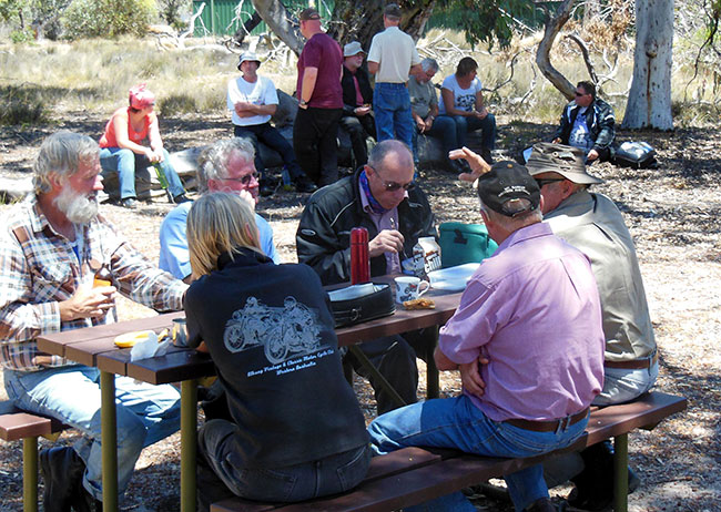 Lunch in the Stirlings National Park.