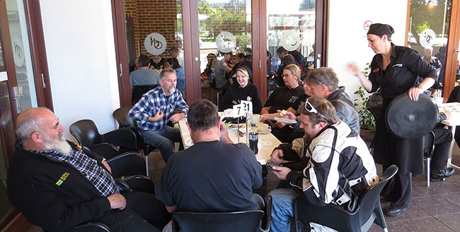 Unruly mob at Bindoon Bakery.