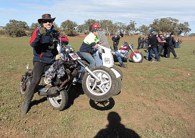 An in-line 3 wheel motorcycle?