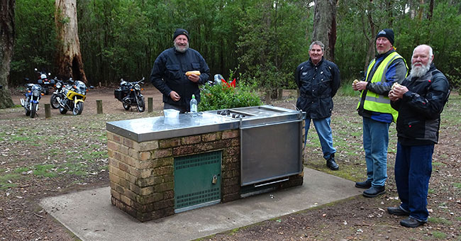 BBQ crew at Porongurups.