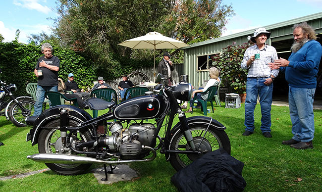 Joe and Don talking about Dons latest acquisition - 1955 BMW R50.