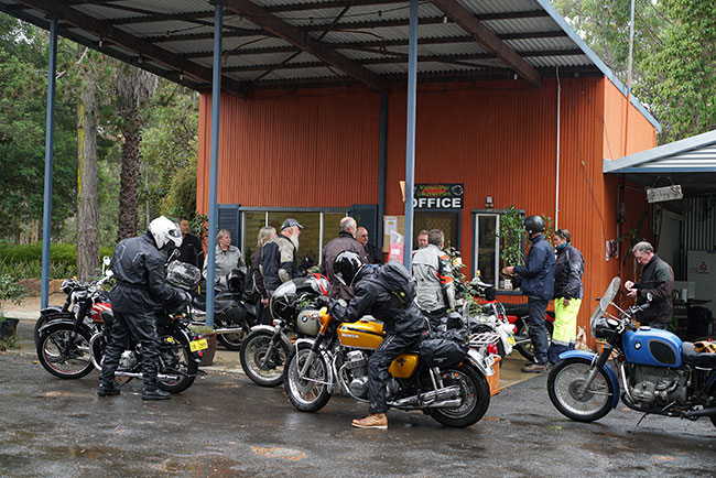 Leaving Manjimup for Busselton on a wet Monday morning.