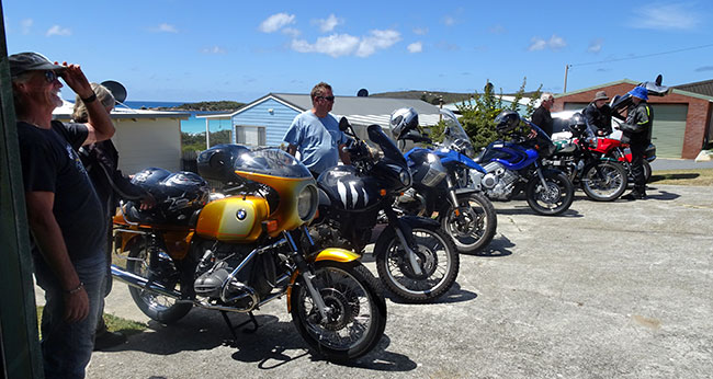 Arriving at Lorraine and Chris place at Cheynes Beach.