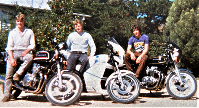  Richard (centre) with his first Yamaha LC350.