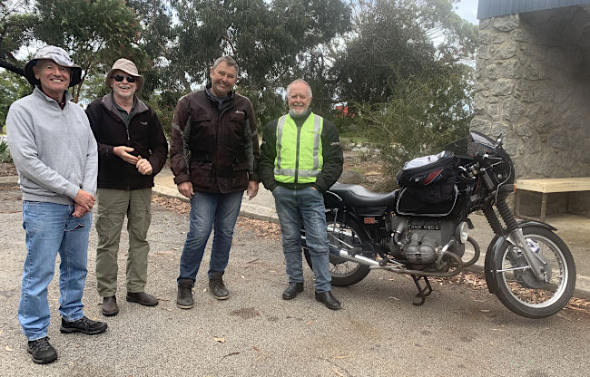  Joe, Ian, Steve and Andrew at Mercer Road checking out Andrew’s 1976 BMW R60/6.